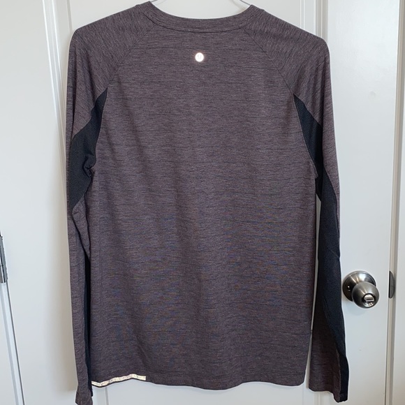 Lululemon Mens Crew Neck Long Sleeve Shirt - Picture 4 of 10